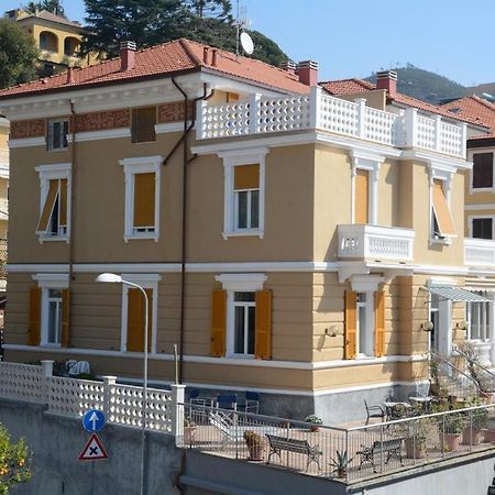 Hotel Ines Varazze Exterior photo